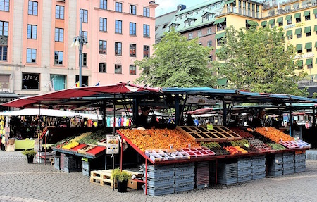 Come organizzare un mercato contadino