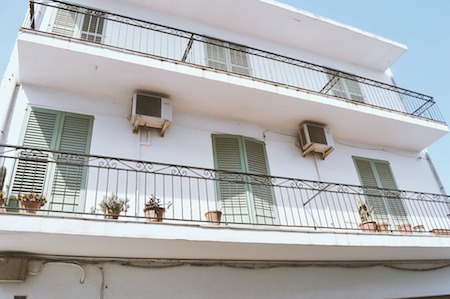 Sopraelevazione, permessi e indennità