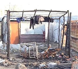 IMMIGRAZIONE: AL VIA SGOMBERO BARACCOPOLI SAN FERDINANDO