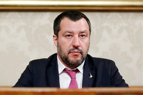 GOVERNO: SALVINI “SALTA TUTTO? BALLE, SIAMO SOLO ALL’INIZIO”