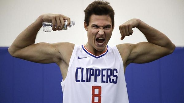 BASKET: NBA. GALLINARI TRASCINA CLIPPERS, SUPER RIMONTA DEI NETS
