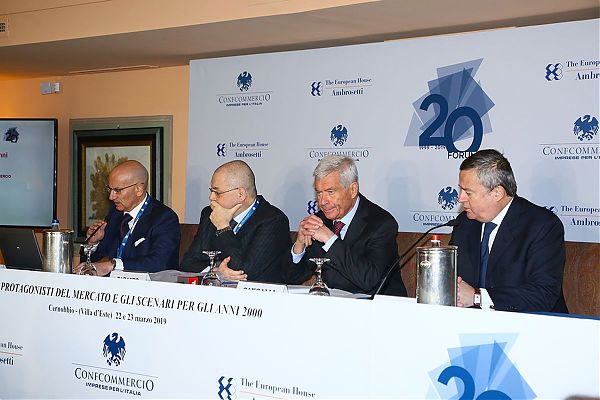 CONFCOMMERCIO RIVEDE STIME PIL, +0,3% NEL 2019