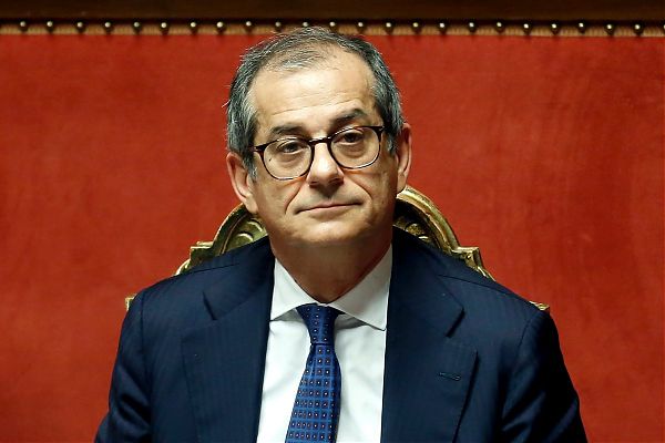 TRIA “STUDIAMO ALTERNATIVE AD AUMENTO IVA”