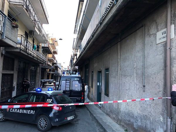 ANZIANO TROVATO MORTO NEL CATANESE, FERMATA LA FIGLIA