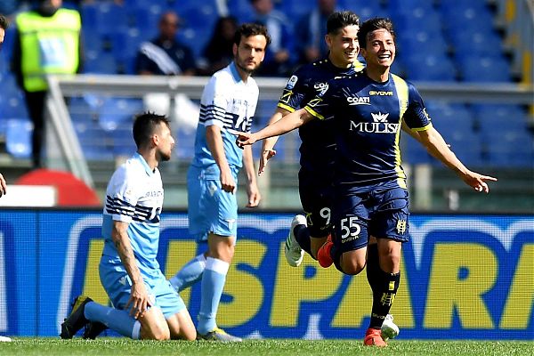 CALCIO: SERIE A. HARAKIRI LAZIO, TORINO SOGNA, BOLOGNA TRAVOLGE SAMP