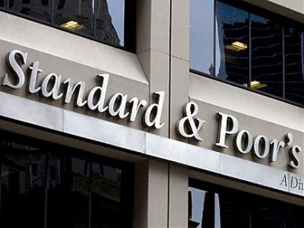 S&P CONFERMA RATING ITALIA, OUTLOOK RESTA NEGATIVO