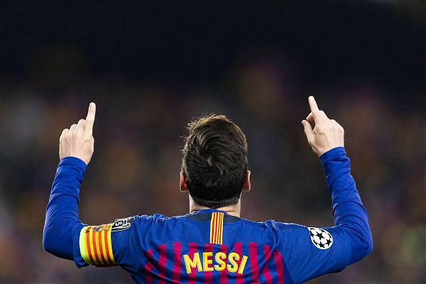 CALCIO: CHAMPIONS. MESSI AFFONDA LIVERPOOL, BARÇA ‘VEDE’ FINALE