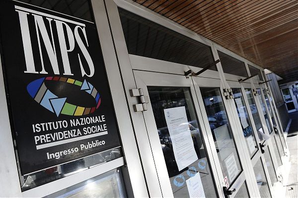 REDDITO DI CITTADINANZA, OLTRE UN MILIONE DI DOMANDE