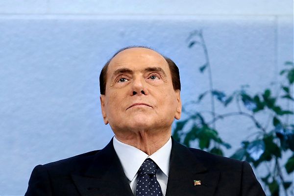 BERLUSCONI “HO AVUTO PAURA, ORA CONVALESCENZA E POI CAMPAGNA EUROPEE”