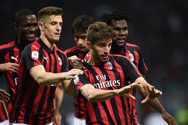 CALCIO: SERIE A. MILAN BATTE BOLOGNA 2-1, RILANCIO CHAMPIONS