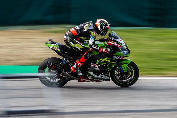 SUPERBIKE: GP ITALIA. REA VINCE GARA 1 DAVANTI A BAUTISTA-2-