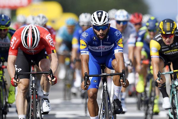 GIRO2019: A VIVIANI 3^ TAPPA MA GIURIA LO DECLASSA, VITTORIA GAVIRIA