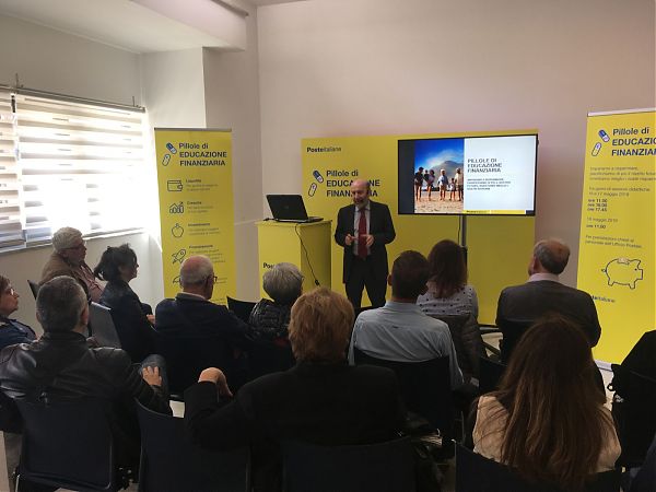 POSTE: AL VIA A PALERMO CORSO DI EDUCAZIONE FINANZIARIA