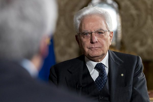 MATTARELLA “AFFIORA INTOLLERANZA MA PREVALE ANCORA SOLIDARIETÀ”