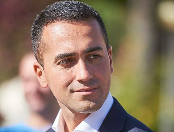 DOMANI IL VOTO ON LINE SU DI MAIO, “NON SCAPPO”
