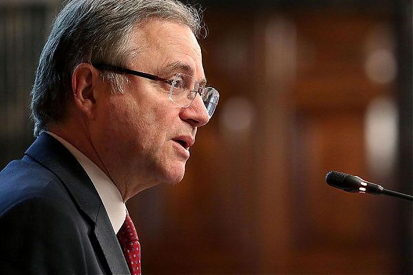 VISCO “SAREMMO PIÙ POVERI SENZA L’EUROPA”