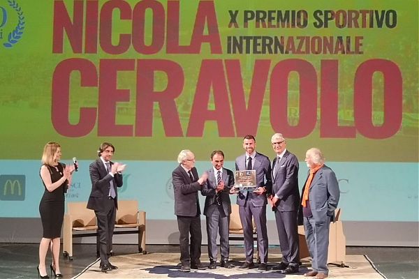 CALCIO: PREMIO CERAVOLO A BARZAGLI “NUOVO TECNICO JUVE? SARÀ VINCENTE”