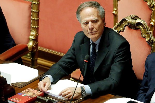 MOAVERO “EUROPA HA PERSO ANIMO COOPERATIVO”