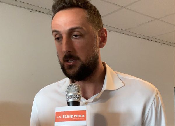 BASKET: BELINELLI “FELICE PER MESSINA, HACKETT IN NBA, FORZA POZ”