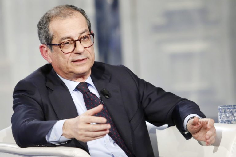 TRIA “EVITEREMO AUMENTO IVA CON TAGLI DI SPESA”