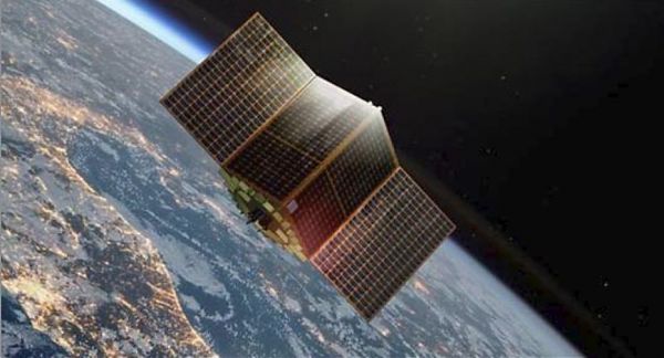 CON I MINI VEICOLI SPAZIALI INFORMAZIONI SATELLITARI SEMPRE PIÙ PRECISE