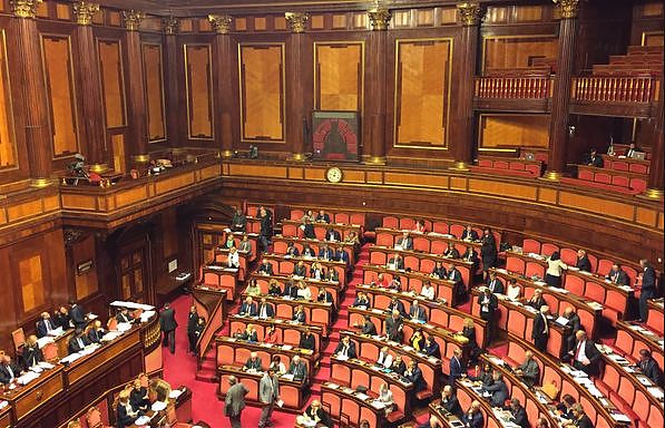 IL DL CRESCITA È LEGGE