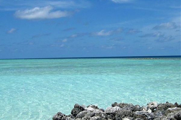 IL CALDO SPINGE 6,8 MLN ITALIANI IN VACANZA A GIUGNO