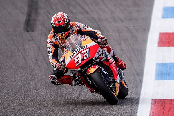 MARQUEZ POLE CON RECORD IN GERMANIA, ROSSI PARTIRA’ 11°