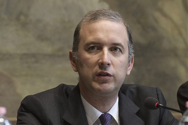 SNAM, NEL PRIMO SEMESTRE AUMENTANO RICAVI E UTILE NETTO