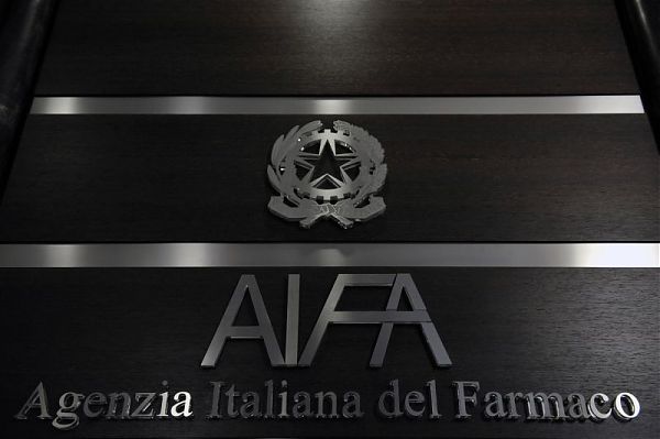 AIFA APPROVA RIMBORSABILITÀ NUOVA TERAPIA ANTI-CANCRO