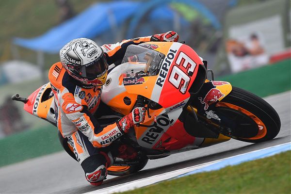 POLE PER MARQUEZ IN AUSTRIA, DOVIZIOSO IN PRIMA FILA, DECIMO ROSSI