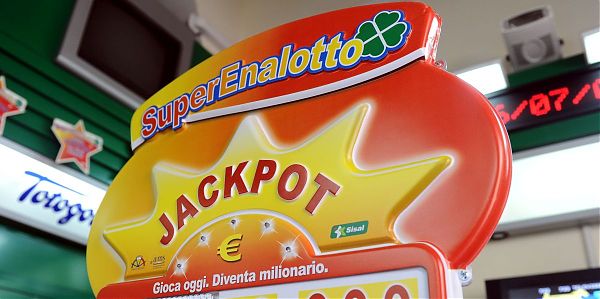 SUPERENALOTTO, CENTRATO A LODI 6 RECORD DA 209 MILIONI