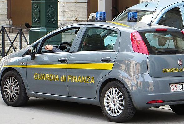 CONTROLLI SU BADANTI NEL TORINESE, 4 MILIONI DI REDDITI NON DICHIARATI