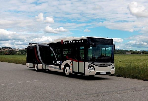 CNH INDUSTRIAL, SCISSIONE DI IVECO E FPT DAL 2021