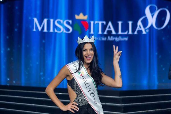 MISS ITALIA, VINCE CAROLINA STRAMARE
