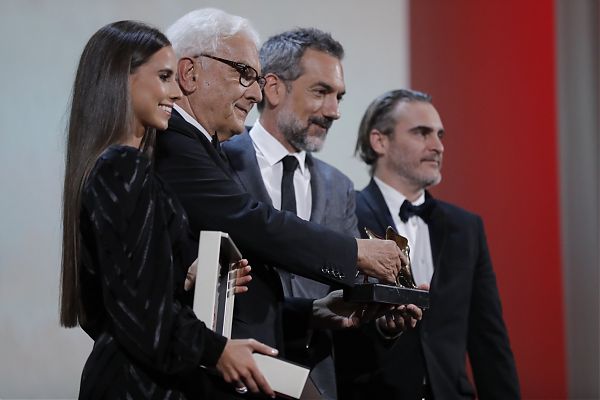MOSTRA DEL CINEMA DI VENEZIA, LEONE D’ORO A “JOKER”