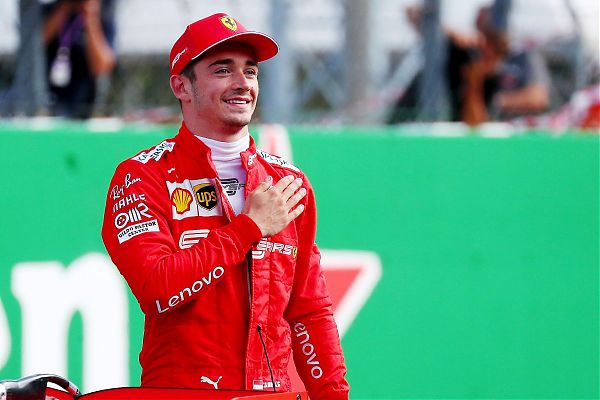 LECLERC “ANCHE A SINGAPORE PUNTIAMO IN ALTO, MA NON SARÀ FACILE”