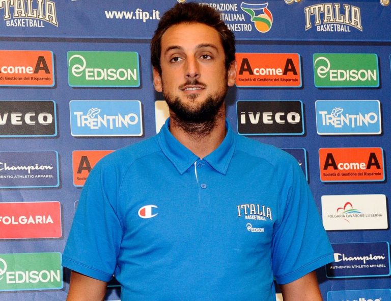 SIXERS DA RECORD, BELINELLI NE FA 20 AGLI HAWKS