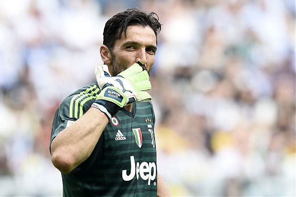 BUFFON SALUTA LA JUVE, ULTIMA GARA IN BIANCONERO