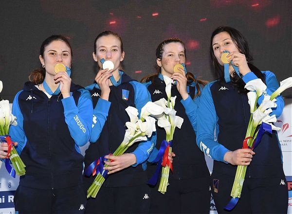 Fioretto-femminile-MEDAGLIA-ORO