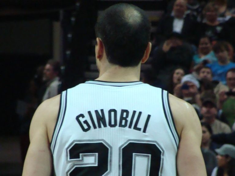 GINOBILI SI RITIRA, BELINELLI “SEI IL MIO IDOLO”