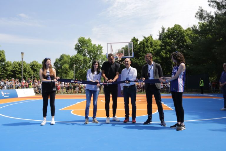 INAUGURATO PLAYGROUND UBI BANCA A TORINO