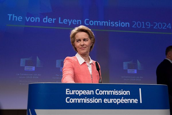 VON DER LEYEN “COMMISSIONE AGILE”