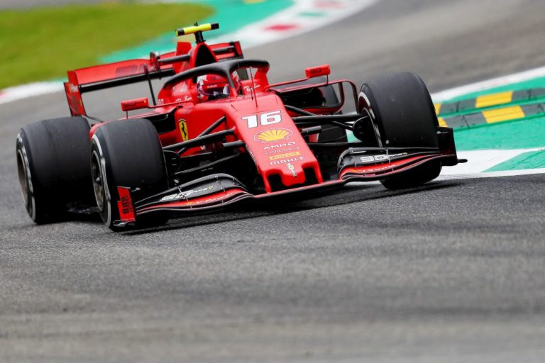 CAOS NELLE QUALIFICHE MA LECLERC SI PRENDE LA POLE