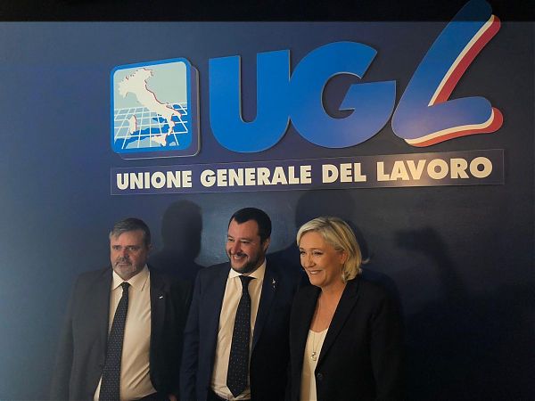 SALVINI: “NEMICI EUROPA ASSERRAGLIATI A BRUXELLES”