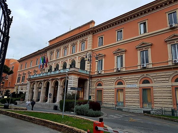 MENINGITE, QUINDICENNE MUORE A ROMA