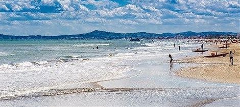 E.ROMAGNA: OLTRE 34 MILIONI PRESENZE IN RIVIERA