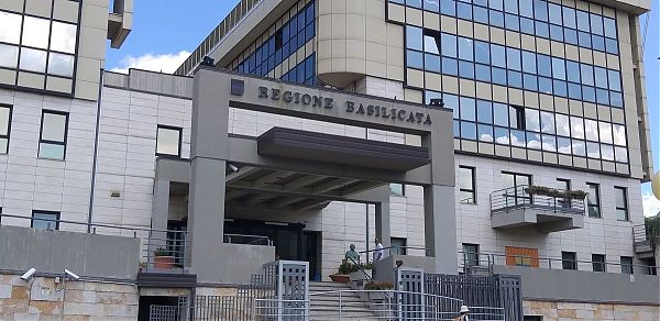 INNOVAZIONE, IN BASILICATA UN BANDO PER INFRASTRUTTURE DI RICERCA