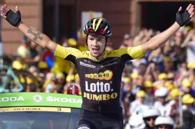 SQUILLO DI ACKERMANN AL GIRO, ROGLIC RESTA IN ROSA