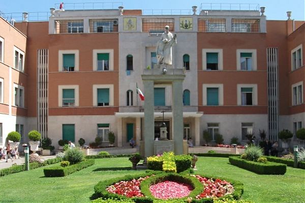 OSPEDALE SAN PIETRO RIAPRE PARZIALMENTE
